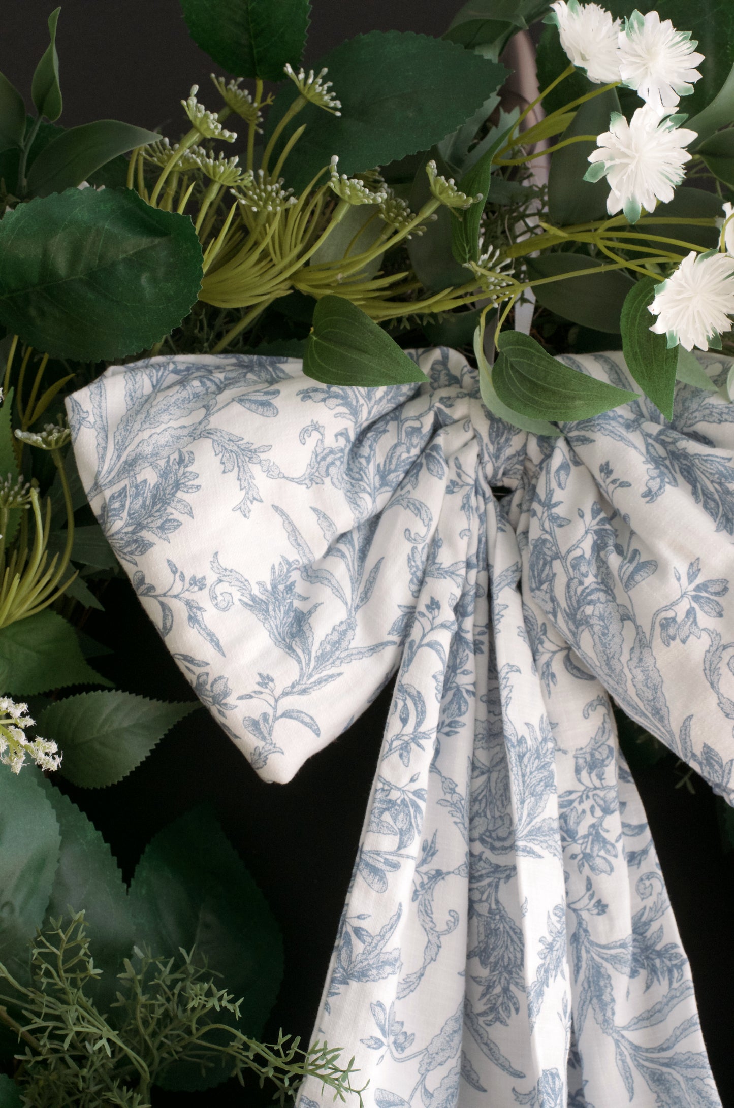 Large Toile Blue Bow