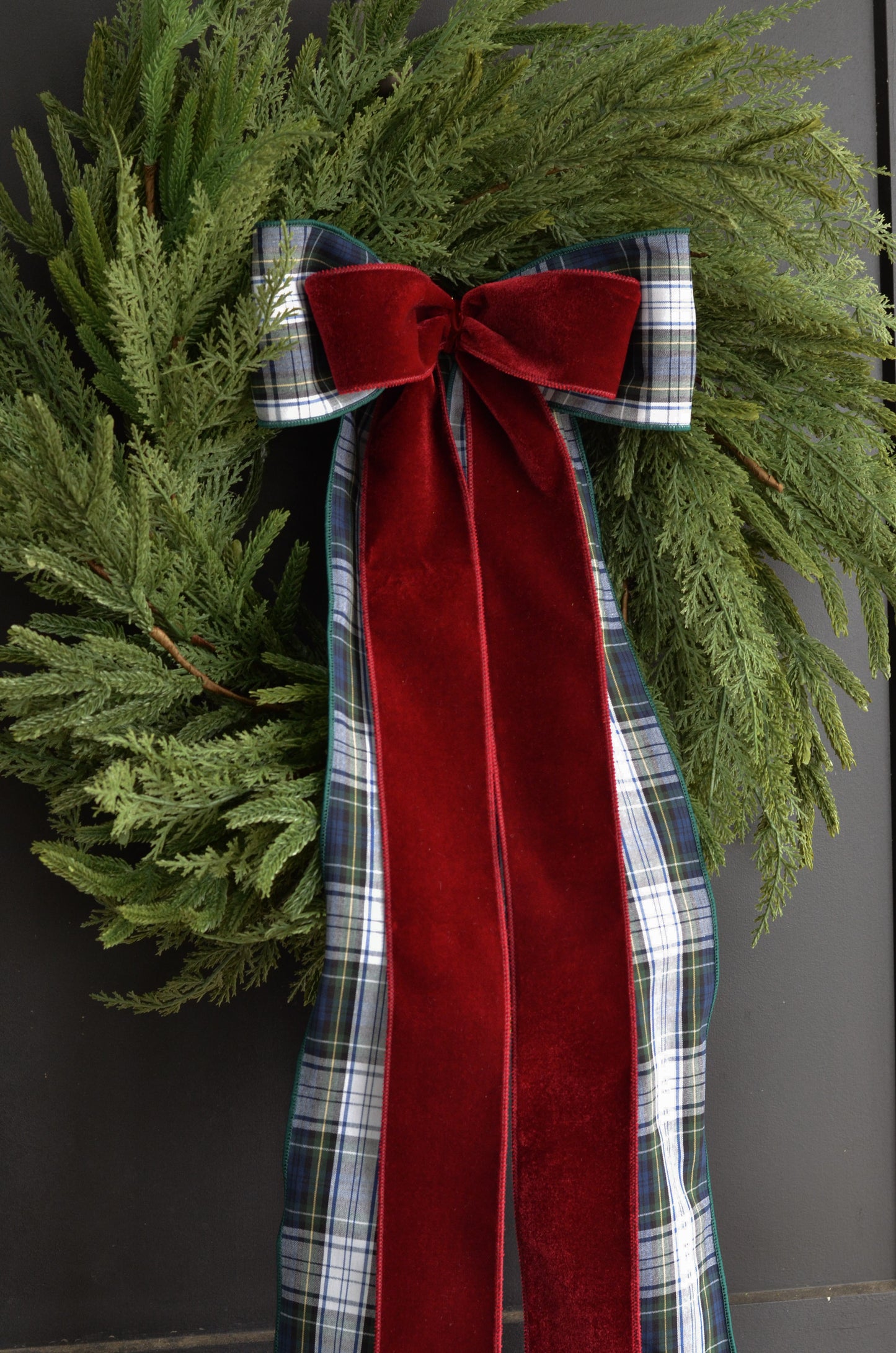 Winterberry Bow