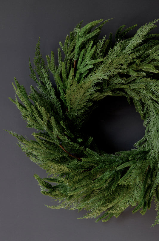 24” Mixed Greenery Wreath