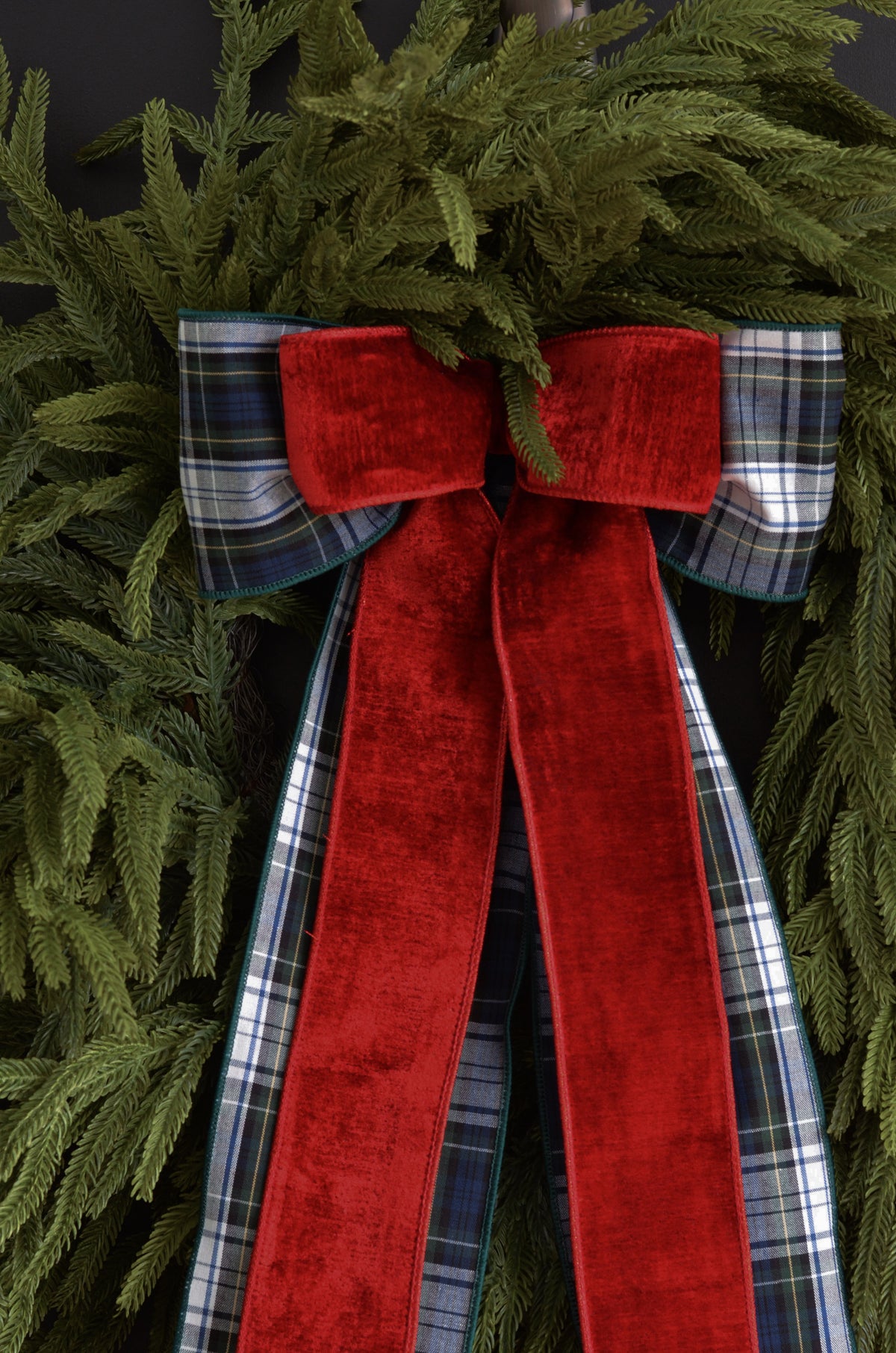 Red Winterberry Bow