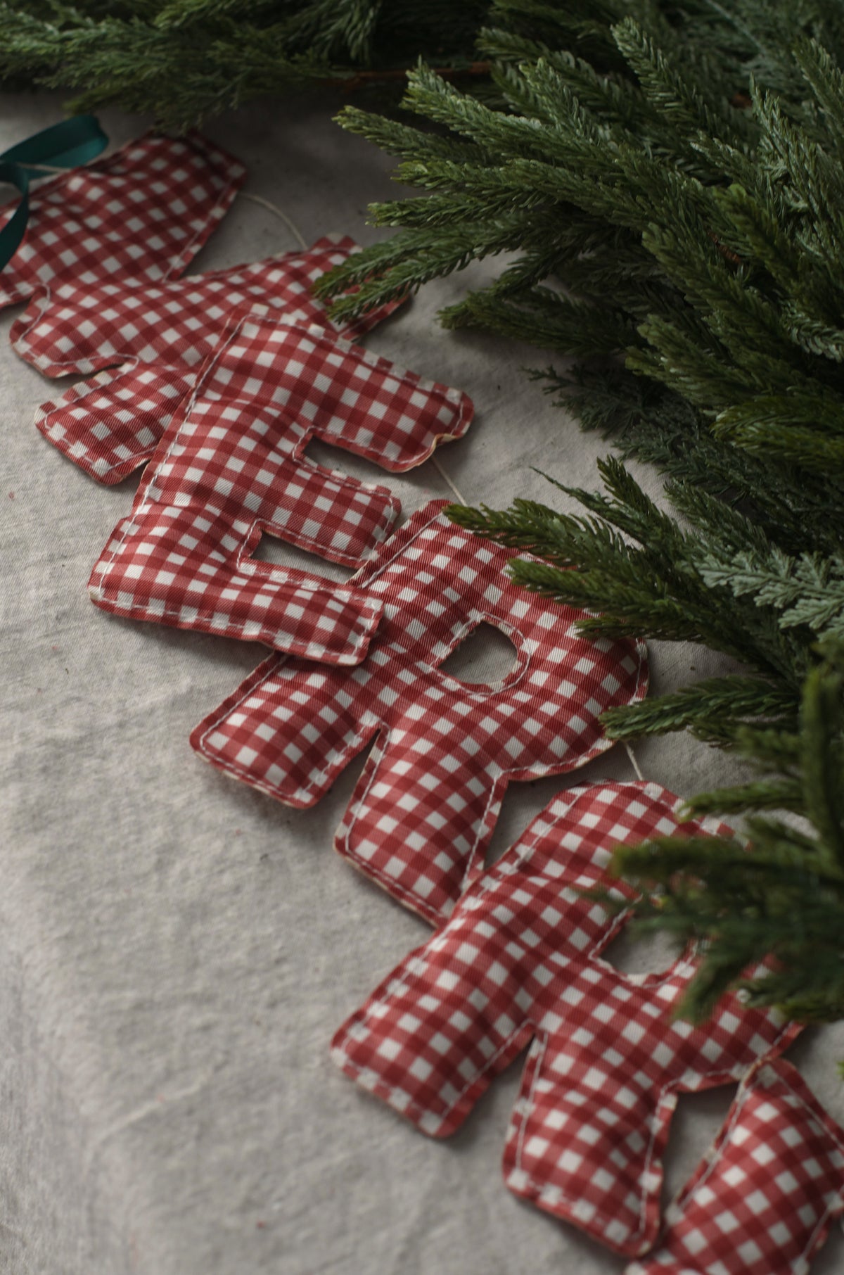 Gingham Merry Christmas Banner