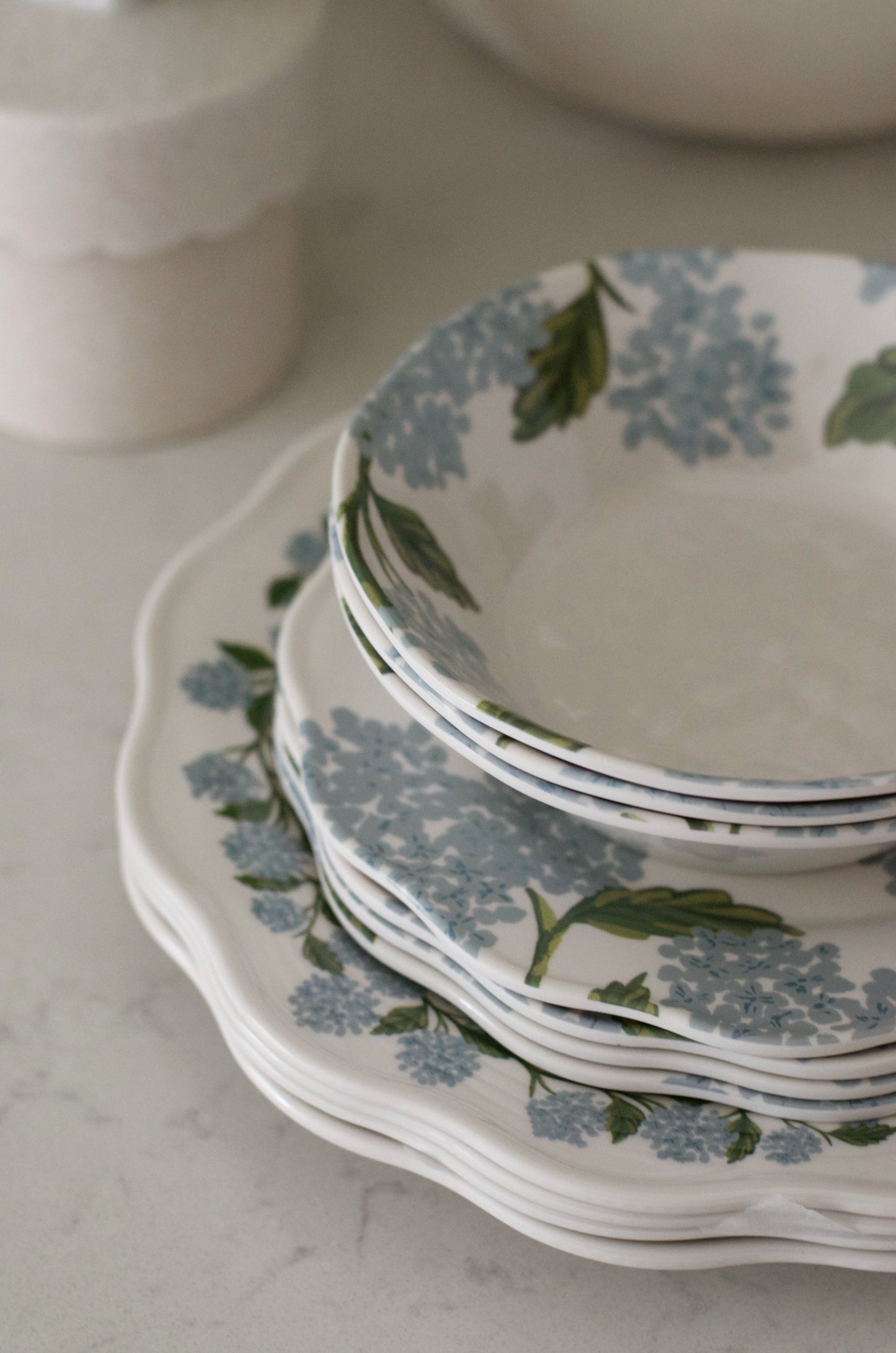 Hydrangea Melamine Bowls (Set of 4)