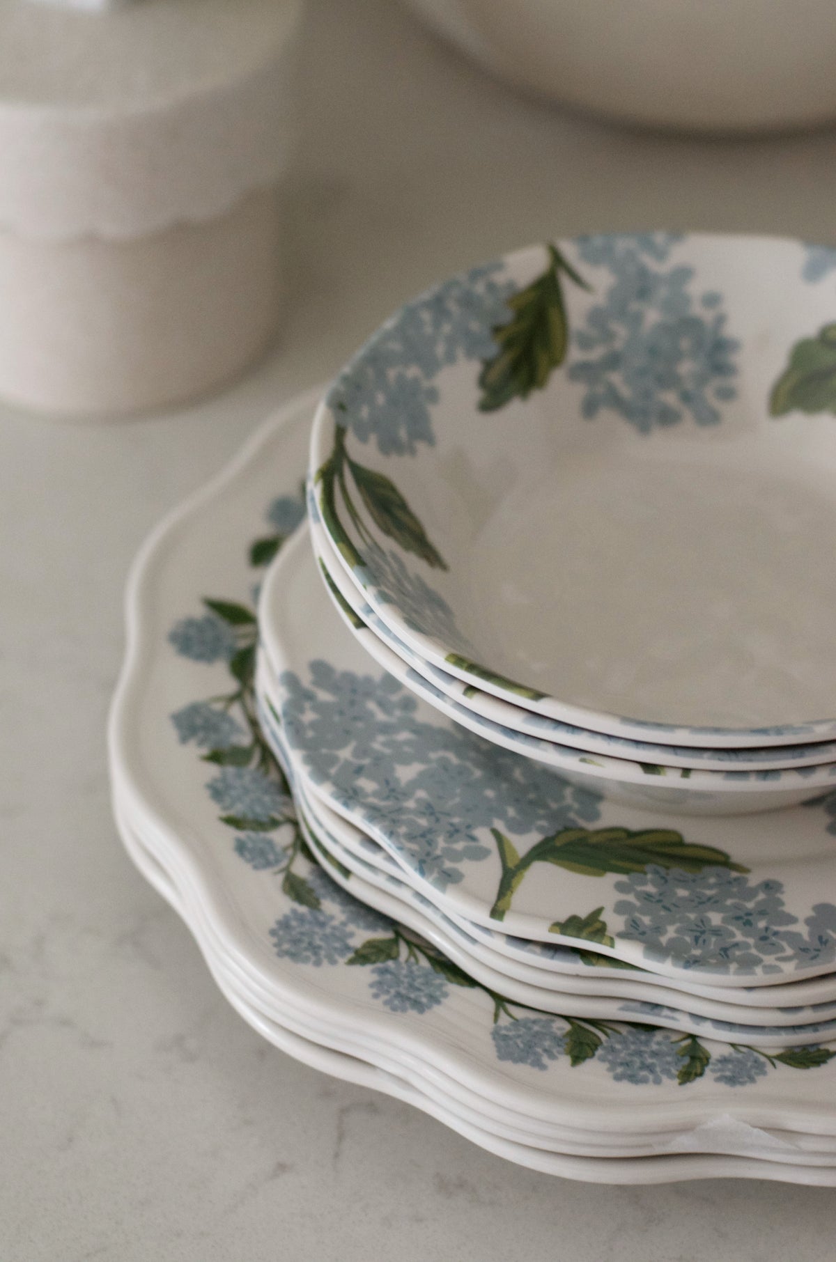 Hydrangea Melamine Bowls (Set of 4)