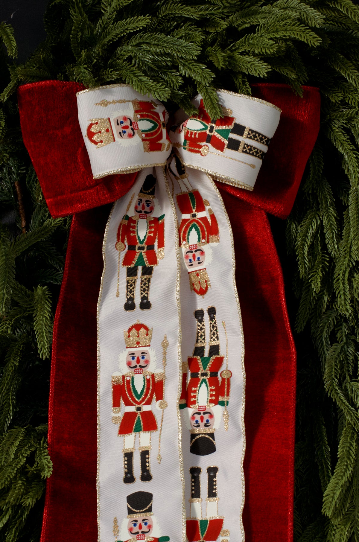 Nutcracker Bow