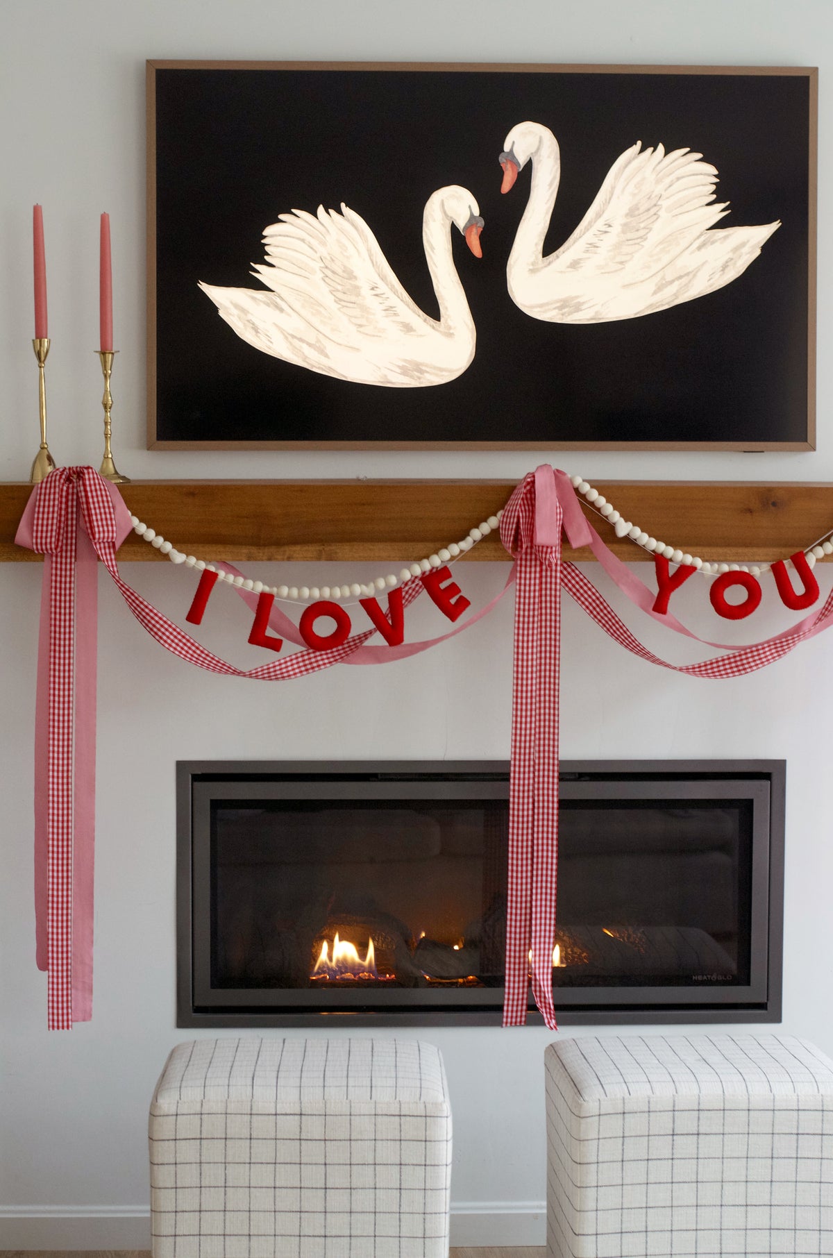 I Love You Felt Garland - Red (ships week of 1/19)