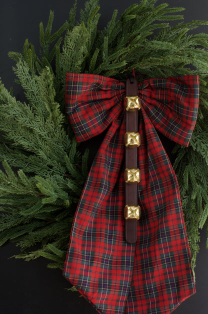 24” Mixed Greenery Wreath