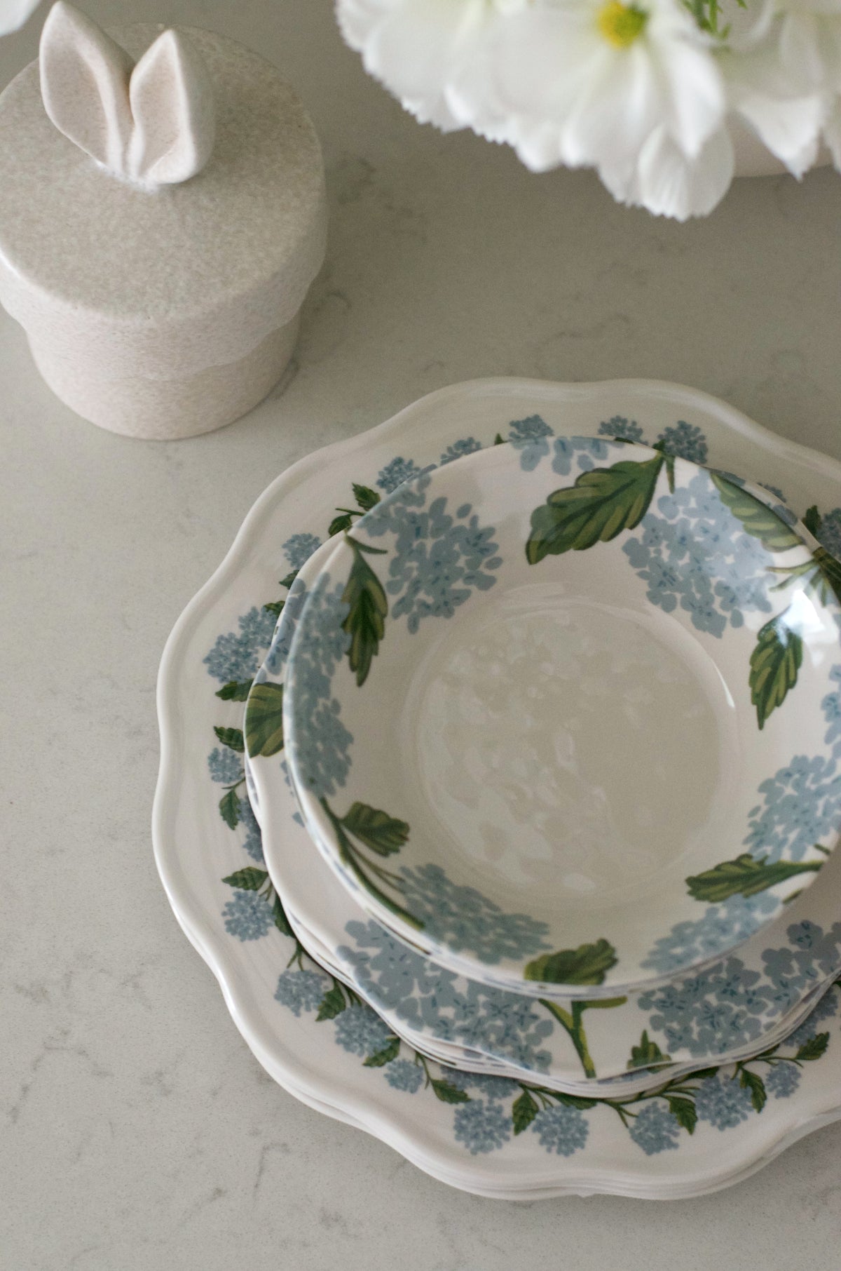Hydrangea Melamine Bowls (Set of 4)