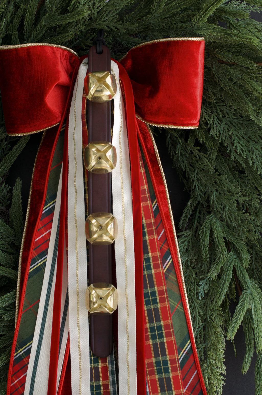 Christmastide Bow