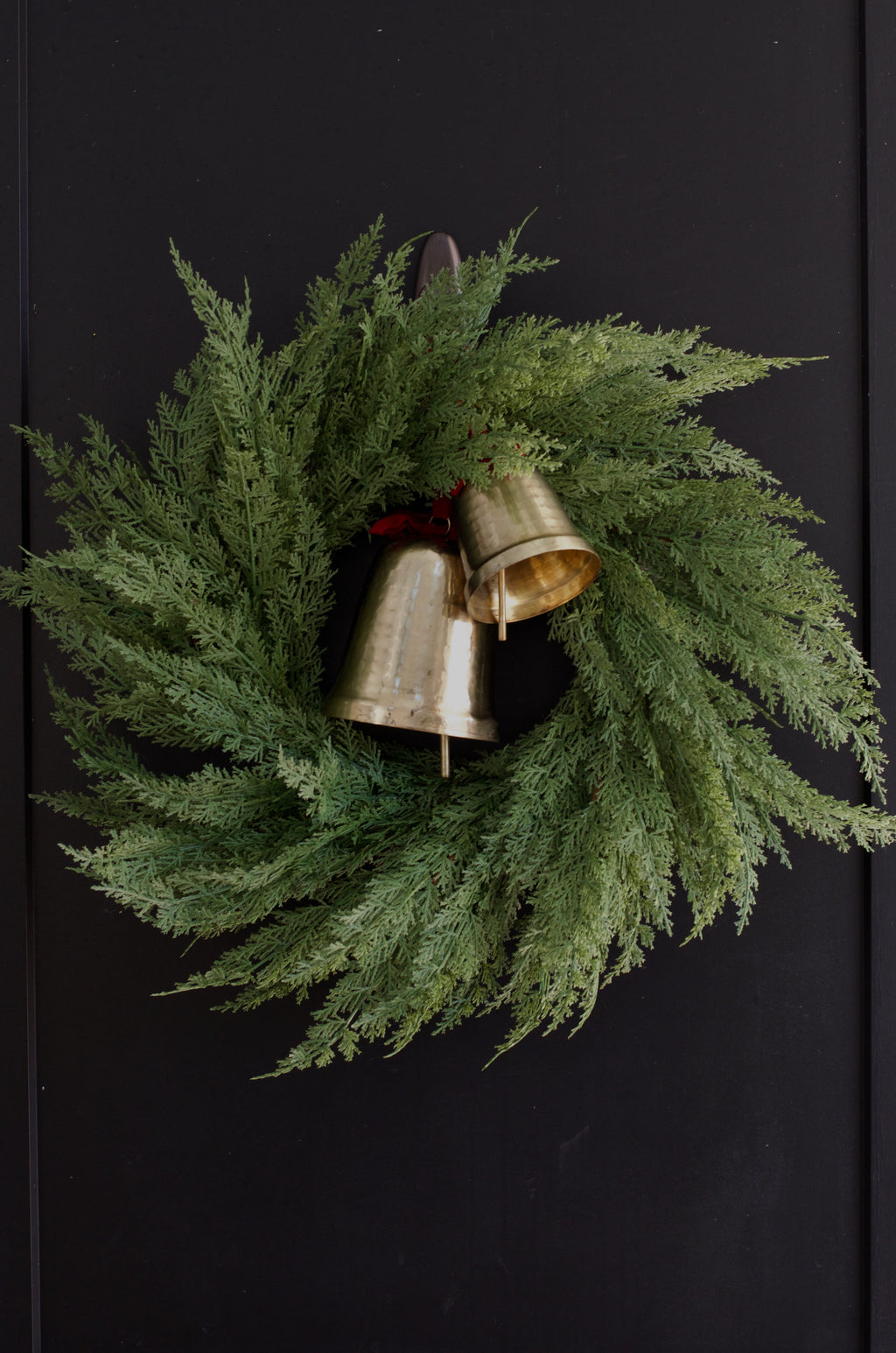 23” Cypress Wreath