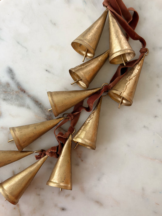 Velvet Ribbon Hanging Bells