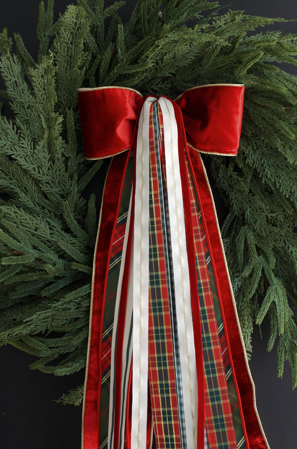 Christmastide Bow