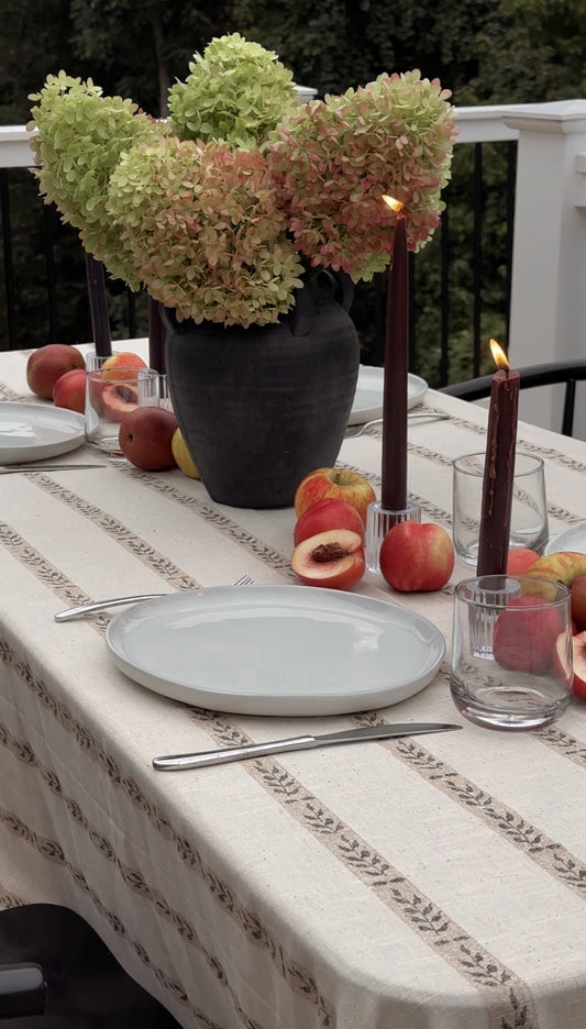 Walnut Leaf Tablecloth