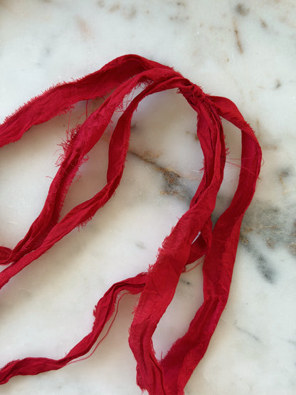 Red Torn Silk Ribbon (70 Yards)