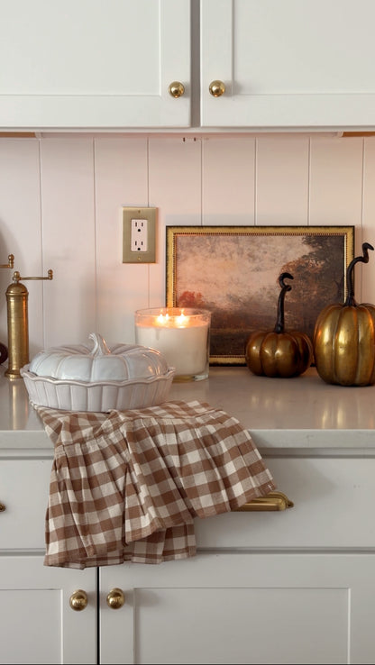 Covered Pumpkin Dish 9"