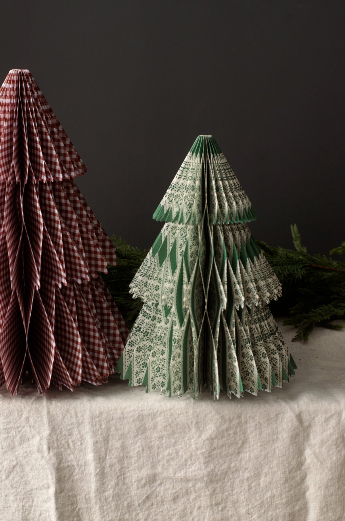 Yuletide Paper Tree Set