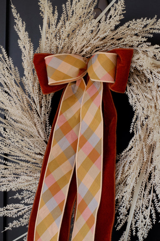 Umber Bow