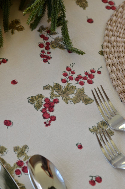 Winterberry Tablecloth