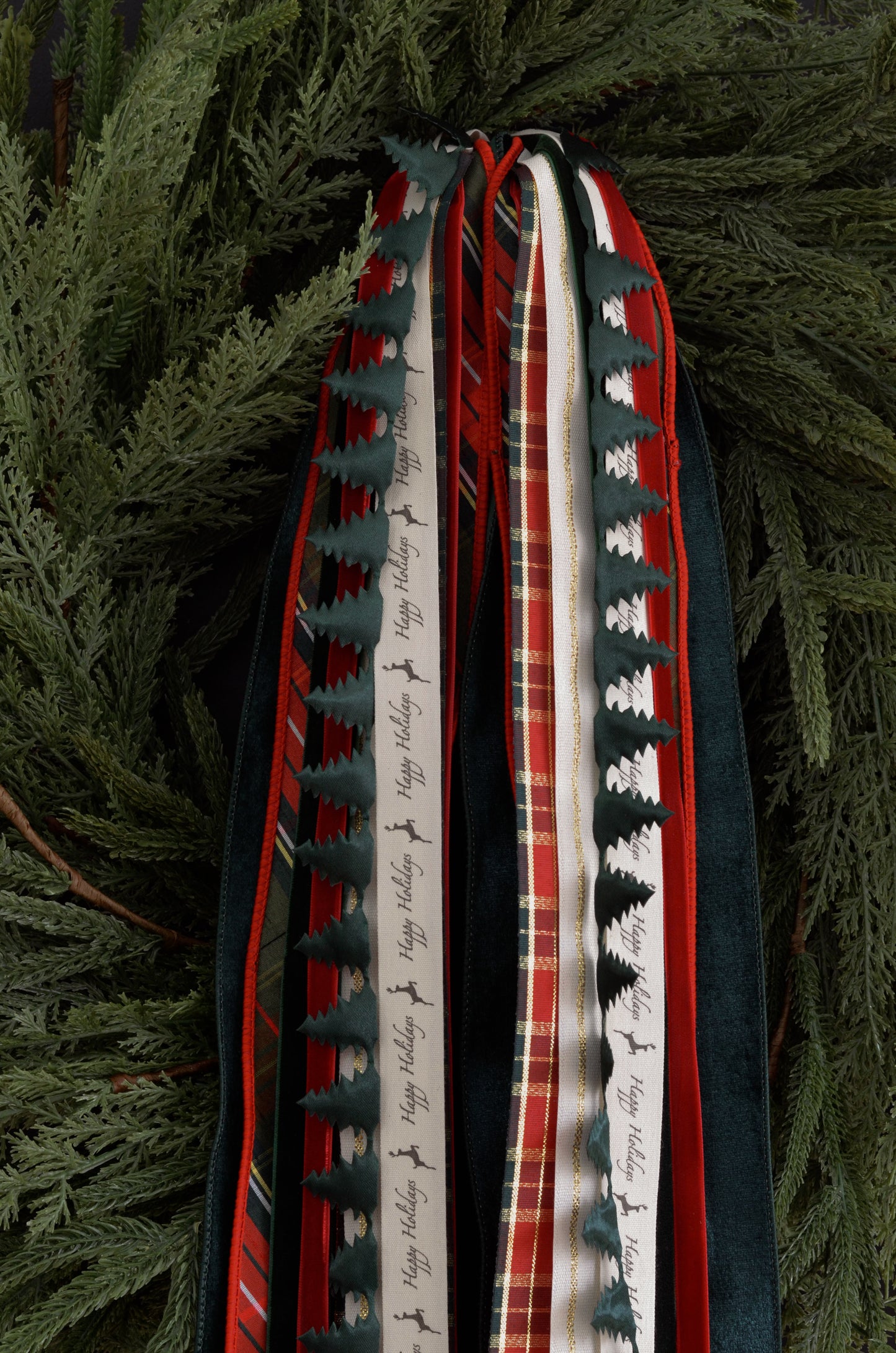 Holiday House Luxe Wreath Ribbons