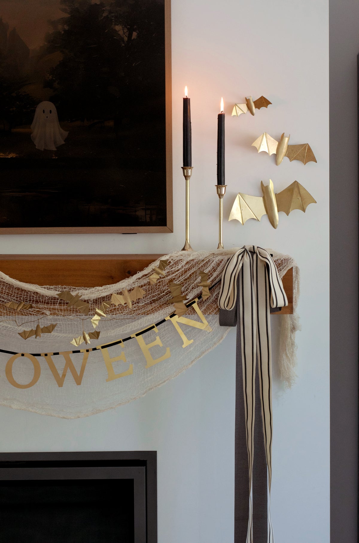 Distressed Gold Bat Garland