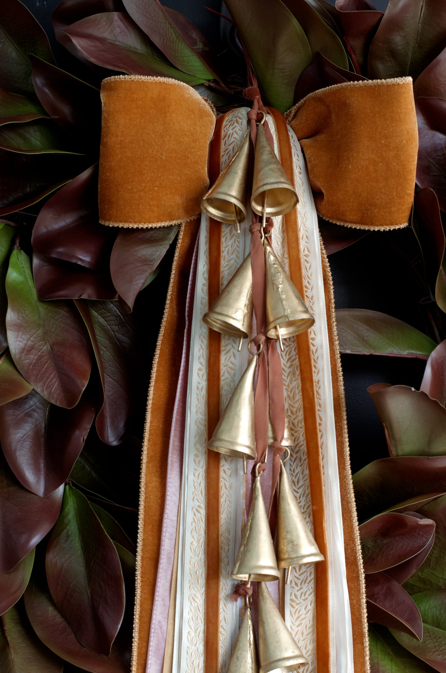 Velvet Ribbon Hanging Bells