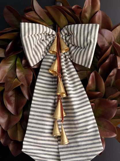 Velvet Ribbon Hanging Bells