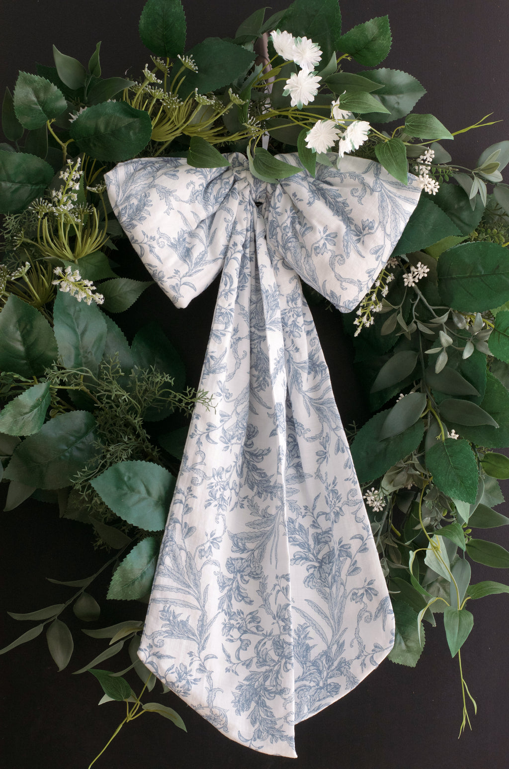 Large Toile Blue Bow